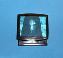 Load image into Gallery viewer, Samara TV lenticular pin